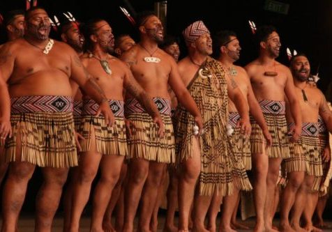 Te Kahautu Maxwell with Culture group